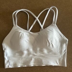 Lululemon like a cloud longline bra